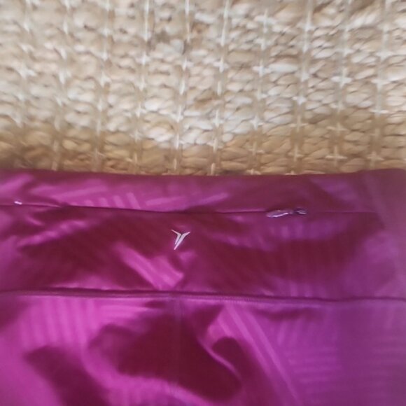 Old Navy Purple Leggings - Picture 6 of 6
